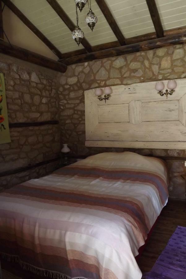 Hotel The Pink House Polkovnik Serafimovo Zewnętrze zdjęcie